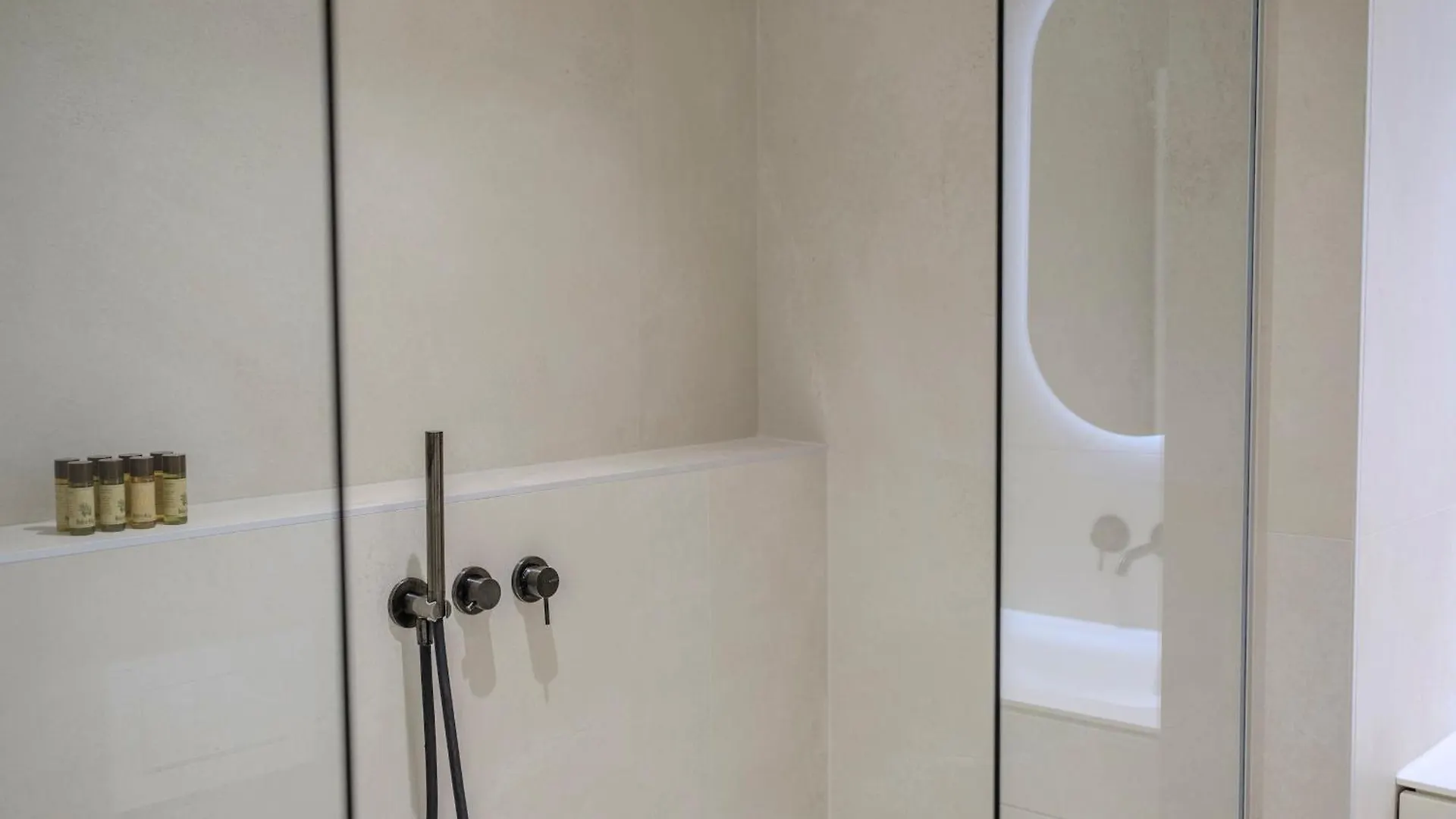 Chaleureux Appartement 1 Chambre Proche Ecole Europeenne Brussels 0*,  Belgium