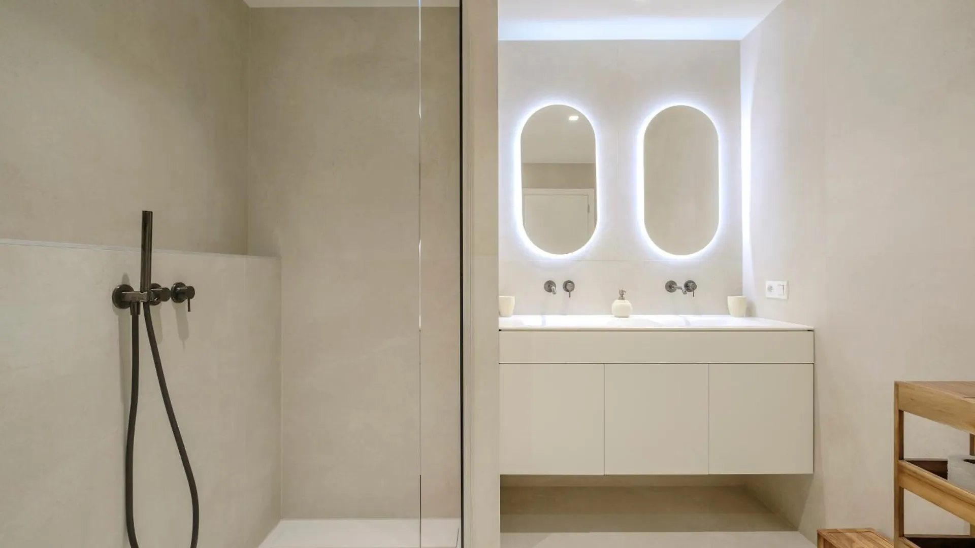 Chaleureux Appartement 1 Chambre Proche Ecole Europeenne Βρυξέλλες